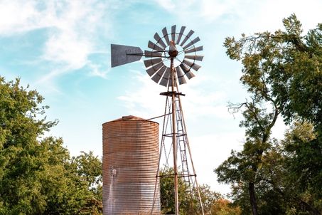 windmill-brock